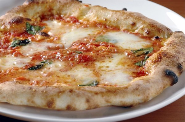 How to heat a cold prai? Don t use microwaves! Professional store tutoring 1 trick to restore the pizza to a crispy and loose taste