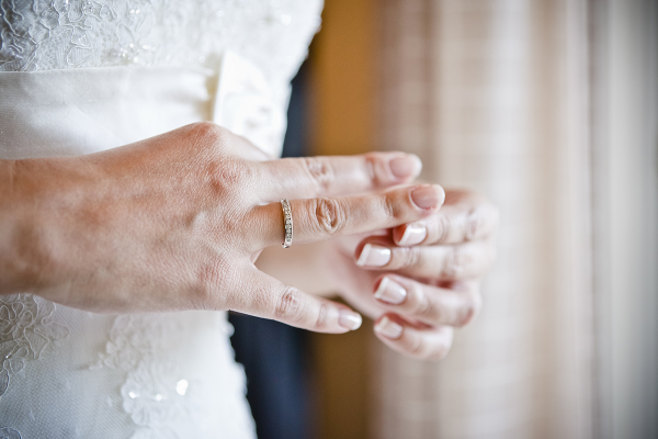 Do women have to rely on when they get married? No one married a large number of leftover women? Netizens publicly believe that 