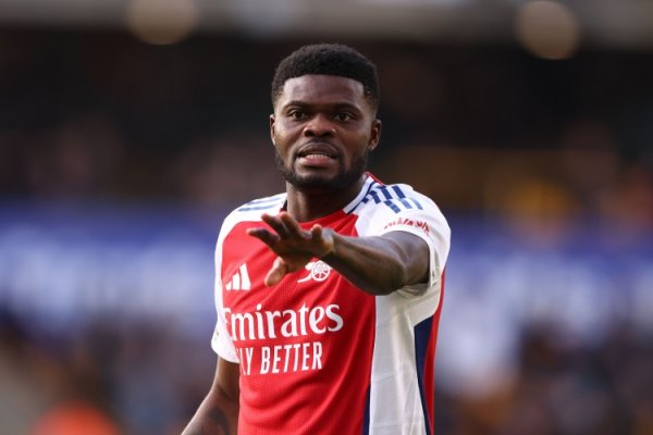 A weekly salary of 200,000 pounds! British media: 32-year-old Thomas requests a salary increase to renew his contract, Arsenal insists on his salary remains unchanged