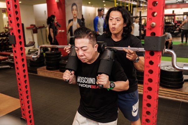 Can weight training reduce fat? Medical: Muscle gain and fat loss are two things. Ignore 1. The weight cannot be reduced.
