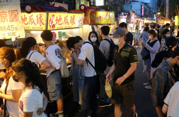 4 ways to eat during the New Year’s Eve night market and old streets. Eating delicious food can also make you healthy!
