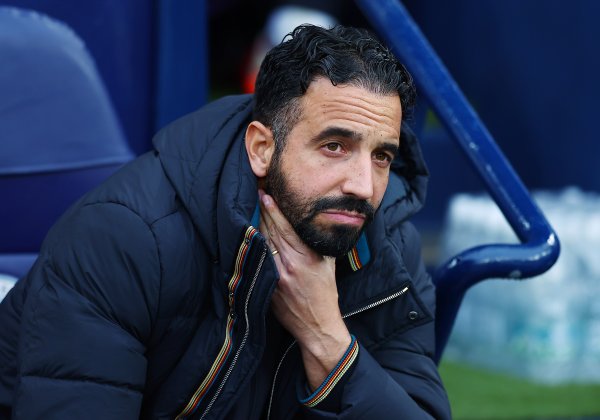 Carragher: Amorim will be out before Christmas! Scholes: He was given too much time