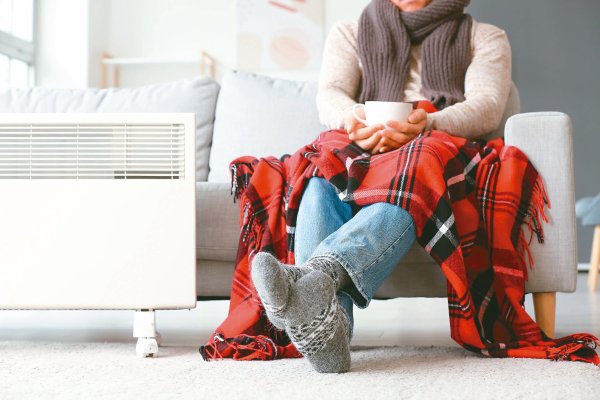 The cold dew enters late autumn! 4 precautions for autumn maintenance, pay more attention to keeping lower limbs warm